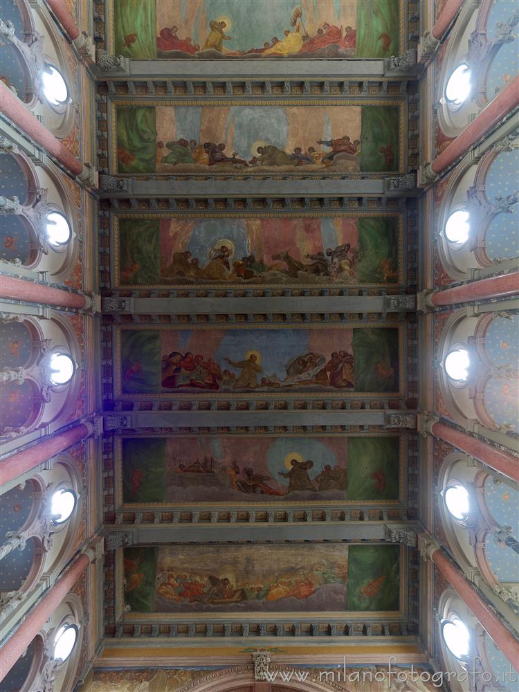 Milano - Soffitto del Santuario di Sant'Antonio da Padova